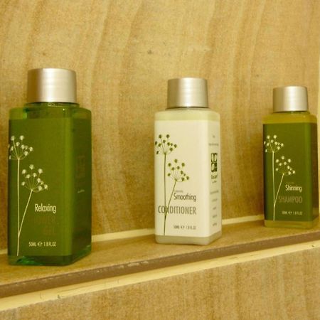 Lemongrass & Ginger Hotel Siem Reap Bagian luar foto