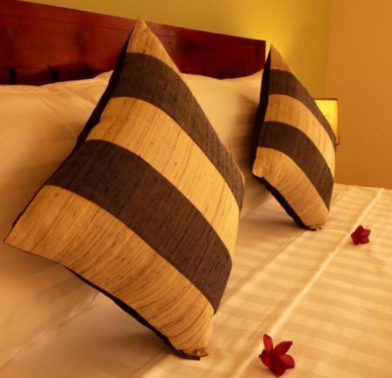 Lemongrass & Ginger Hotel Siem Reap Bagian luar foto
