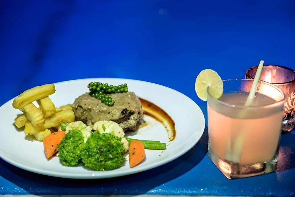 Lemongrass & Ginger Hotel Siem Reap Bagian luar foto