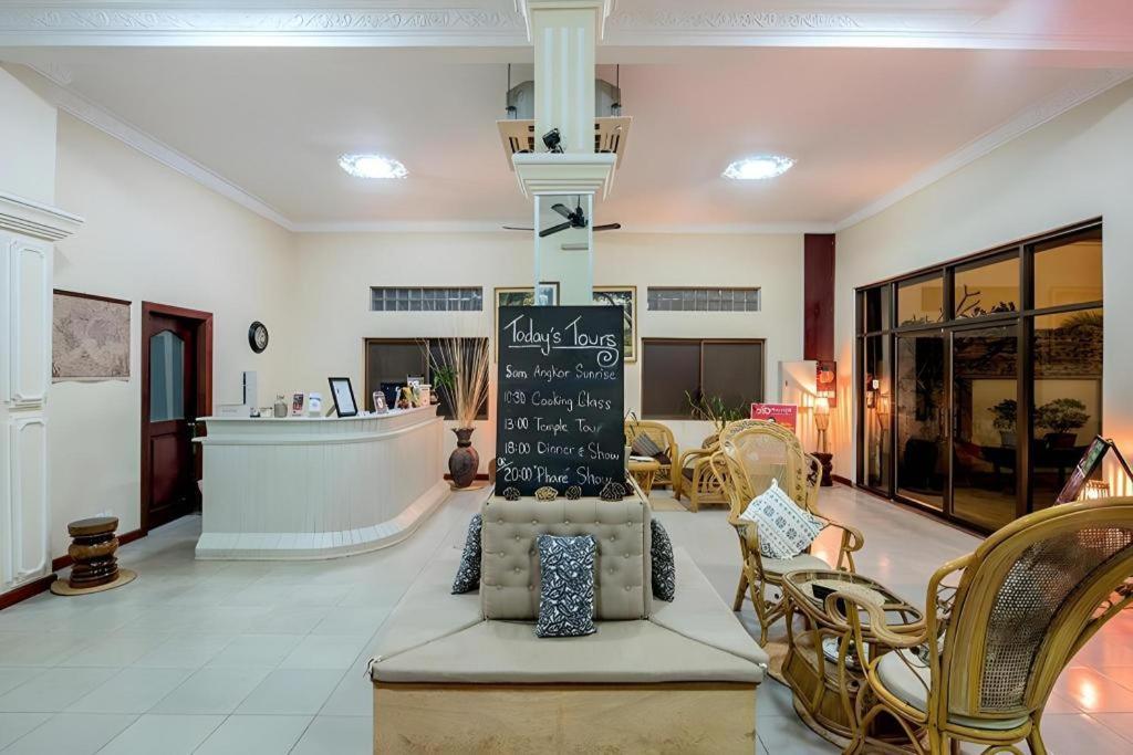 Lemongrass & Ginger Hotel Siem Reap Bagian luar foto
